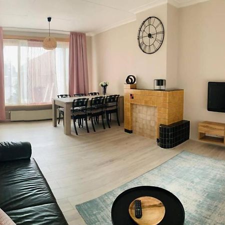 オーストブルグCosy House In The Heart Of The Center!アパートメント エクステリア 写真